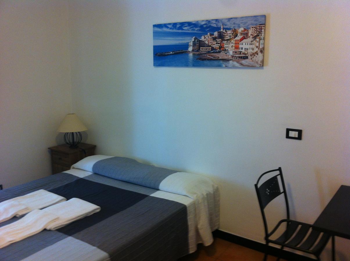 Albergo Panson Генуа Екстериор снимка